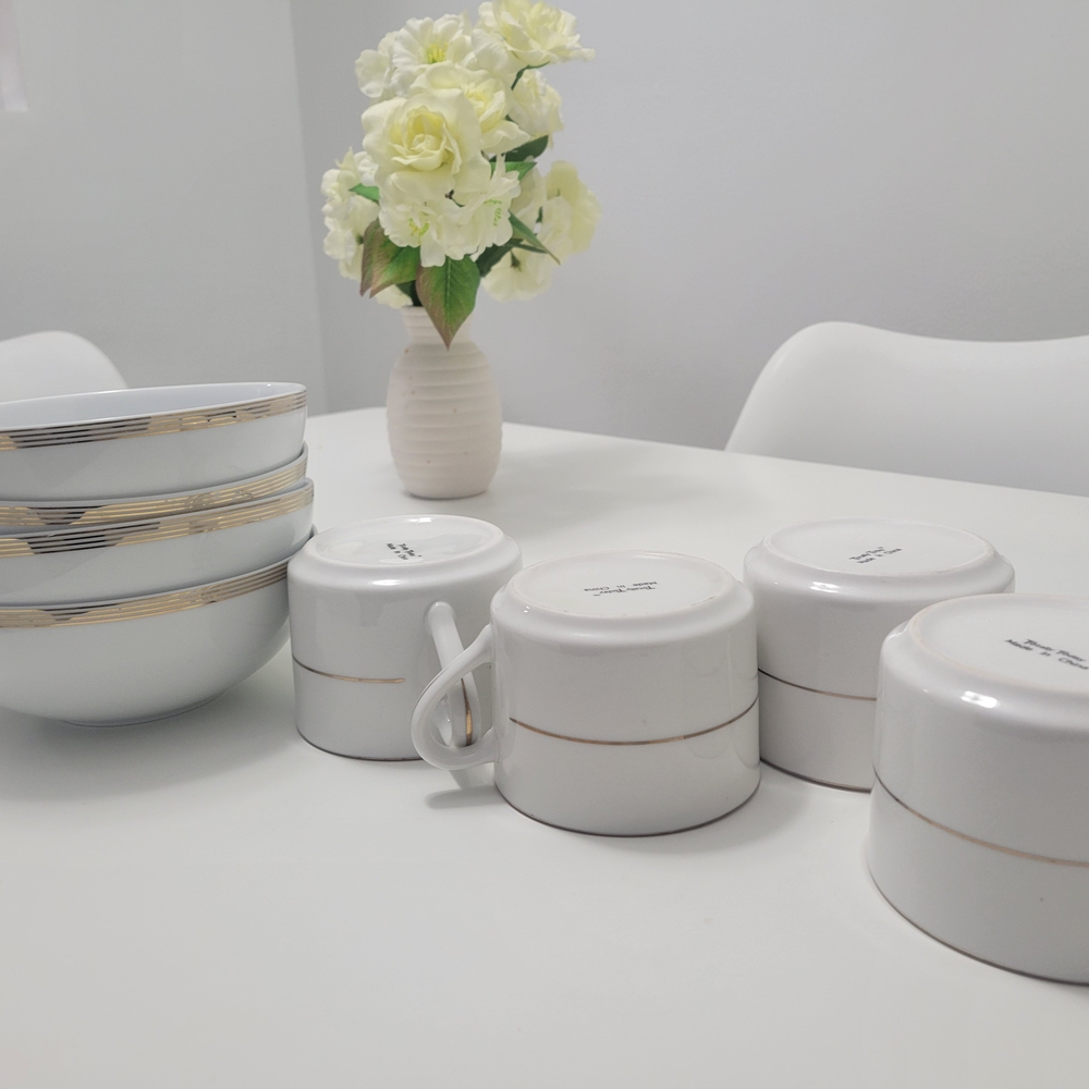 Elegant White and Gold Dinnerware Set